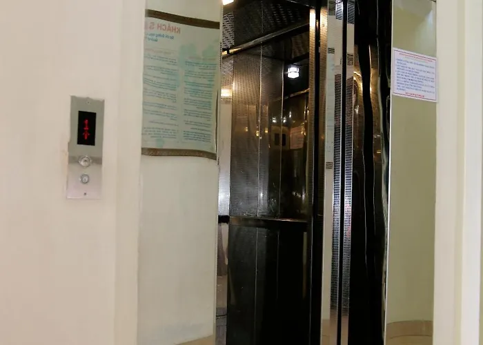 Retro Ha Long